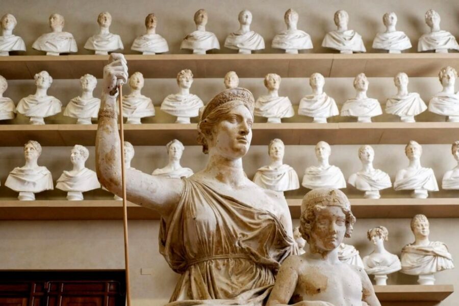Florence: Private City Walking Tour with Accademia & Uffizi - 9:15 AM Start: How Private Logistics Save Your Vacation