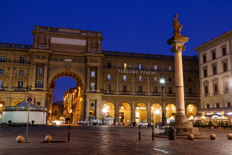 Florence: Private E-Bike Night Tour & Piazzale Michelangelo - How a Florence night e-bike changes the sightseeing game
