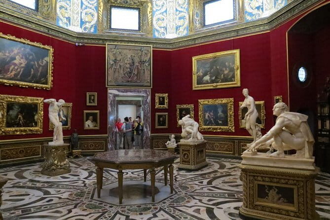 Florence Private Full-Day Tour with Uffizi and Accademia Gallery - Piazza della Signoria and the Loggia dei Lanzi: Florence’s open-air museum energy