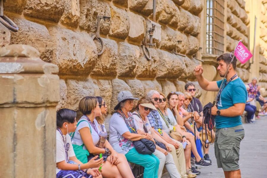 Florence: Private Guided Walking Tour - Piazza della Signoria and Palazzo Vecchio: where Florence shows its power