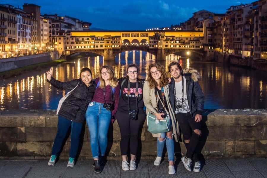 Florence: Private Photo Walking Tour - Where the photo walk starts in Piazza della Repubblica