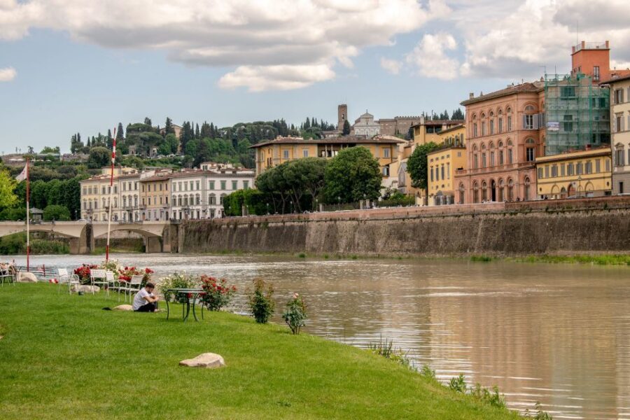 Florence: Renaissance City Walking Tour - What to bring, and how to keep the walk comfortable