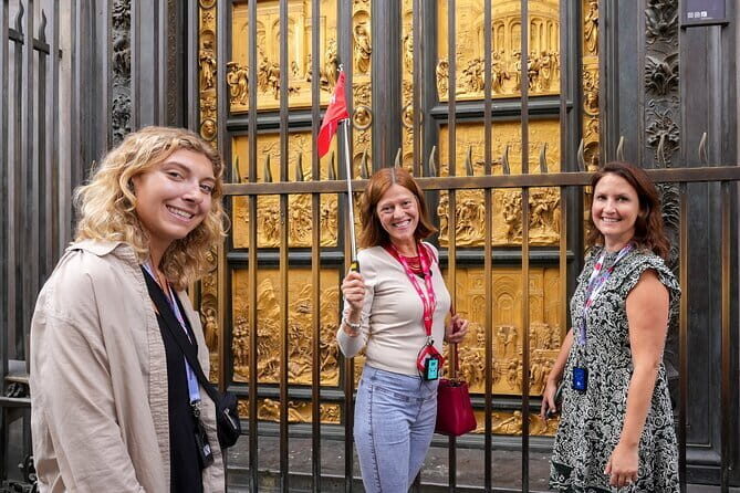 Florence: Skip the Line Duomo Express Tour - Inside Santa Maria del Fiore: What You’ll See in 30 Minutes