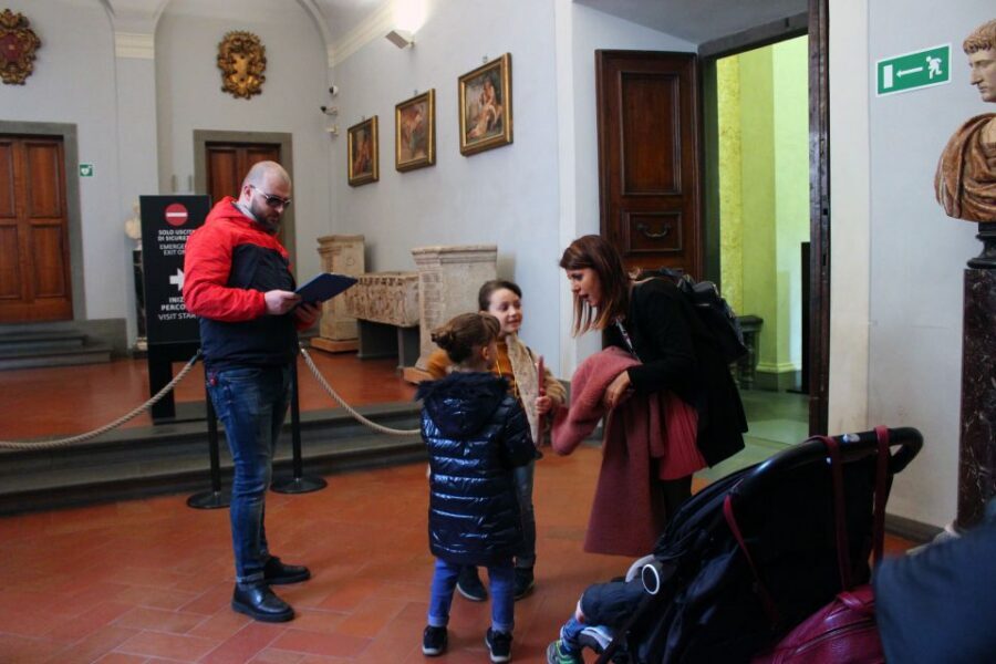 Florence: Skip-the-Line Uffizi Museum Tour Kids & Families - What Makes This Uffizi Tour Feel Like a Family Activity