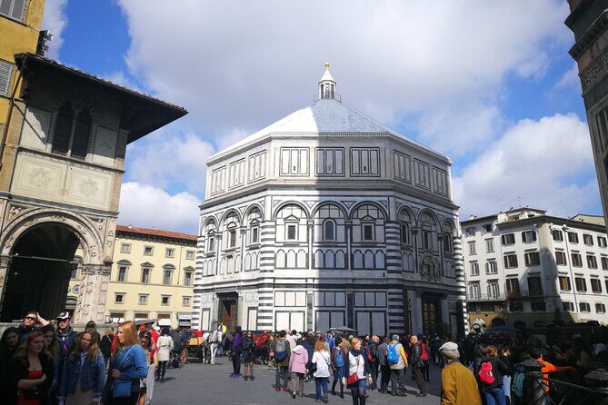 Florence Skyline from the Top of Brunelleschi's Dome - Museo dell’Opera del Duomo and the strategy for your next hours