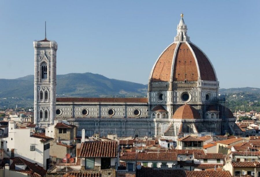Florence: Small-Group Walking Tour with David and Duomo - Start at Cafe Rivoire: quick orientation in Piazza della Signoria