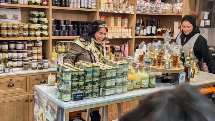 Florence Street Food Tour: Central Market & Duomo Area - San Lorenzo Market: where Tuscan street food turns into a real story