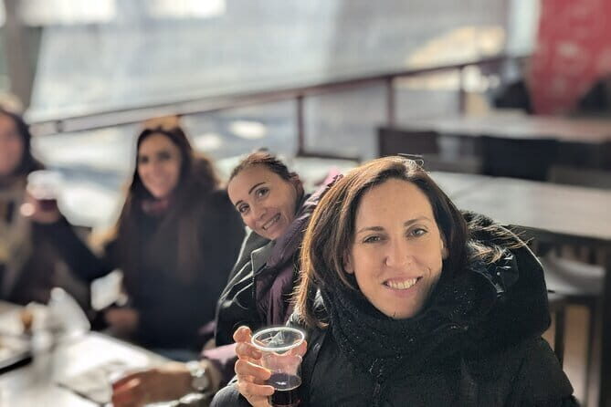 Florence Street Food Walking Tour with wine in Duomo Area - A 2.5-hour Florence plan that mixes sights and real bites