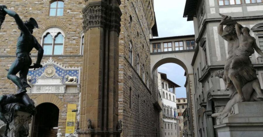 Florence: The Uffizi Gallery Most Iconic Masterpieces. - Entering the Uffizi: why the tour format works