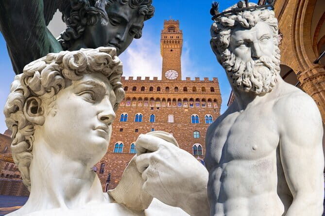 Florence Tour: Michelangelo's David and Historic Center - Which guide style you might get: Maria and Daniel show the range
