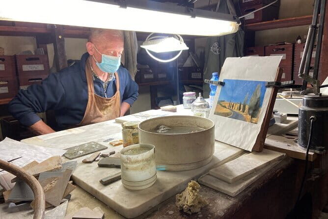 Florence Traditional Local Artisan Experience - Why Oltrarno workshops beat another Florence sightseeing loop