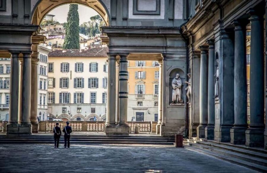 Florence: Uffizi, Accademia & Duomo Guided Tour - Walking Florence: Cathedral area (Brunelleschi Dome) and Ponte Vecchio