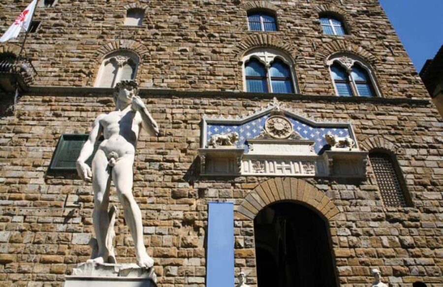 Florence: Uffizi, Accademia & Duomo Guided Tour - Accademia Gallery: seeing David with a guide’s eye