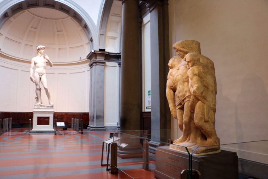 Florence: Uffizi Gallery and Accademia Guided Tour - What to bring and wear for comfortable museum time