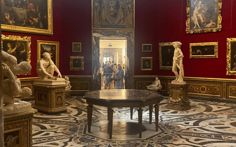Florence: Uffizi Gallery and Vasari Corridor Private Tour - Should you book the Florence Uffizi + Vasari Corridor private tour?