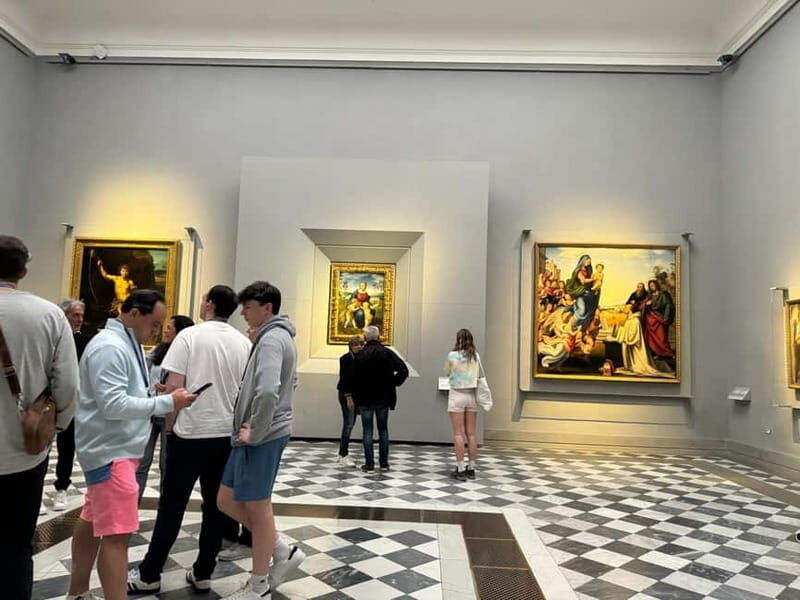 Florence: Uffizi Gallery Fast-Track Ticket - From Giotto to Michelangelo: Your Self-Paced Uffizi Route