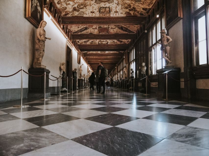 Florence: Uffizi Skip-the-Line Guided Tour - Small-Group Comfort and Audio Headphones
