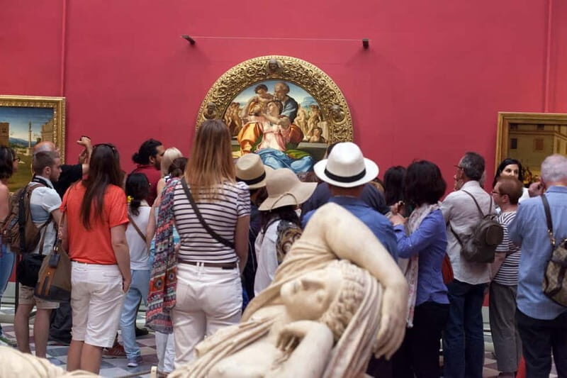 Florence: Uffizi Tour with an Art Expert Guide - Meeting at Piazza della Repubblica: getting oriented before you even enter