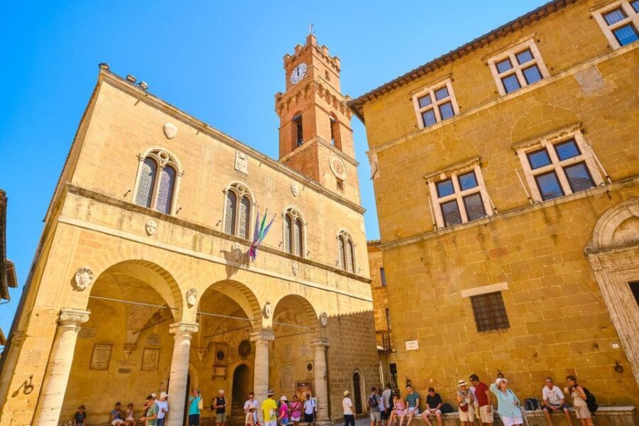 Florence: Val d'Orcia Private Chauffeur-Driven Tour - Pienza: Renaissance Planning and Hilltop Views Over the Orcia Valley