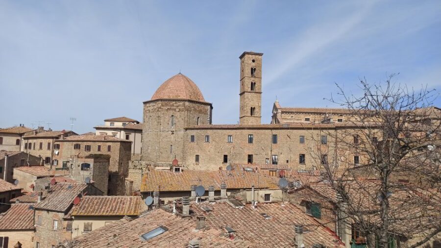 Florence: Volterra & San Gimignano Wine Tour with Lunch - Winery lunch on a Tuscan farm: where the day becomes food-and-wine