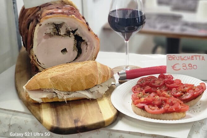 Florence Walking Food Tour with Fiorentina Steak and Wine - Starting at Palazzo Pitti: a quick intro, then you’re eating