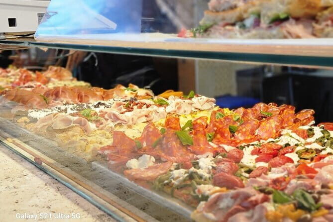 Florence Walking Food Tour with Fiorentina Steak and Wine - Fiorentina steak in Oltrarno: Val di Chianina with a wine pour