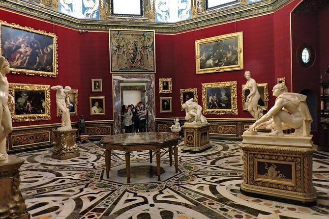 Florence walking guided tour with Uffizi & Accademia - Why this Florence tour clicks: two museums + a walk you can follow