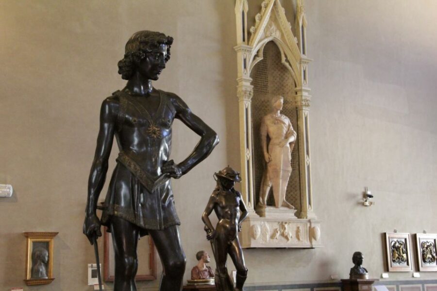 Florence: Walking Tour and Bargello Museum - First Sunday free entry: a nice perk with one big caveat