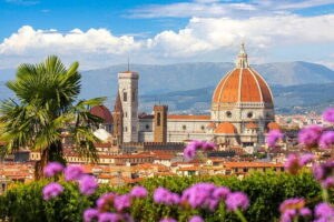 Florence Walking Tour with Audioguide on Your Smartphone - The route starts at Santa Maria Novella (and it makes a smart loop)