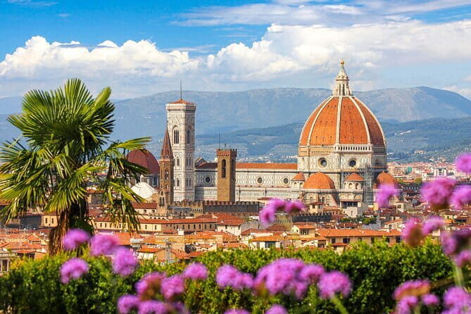 Florence Walking Tour with Audioguide on Your Smartphone - The route starts at Santa Maria Novella (and it makes a smart loop)