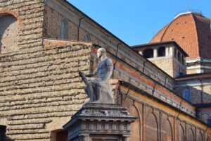 Florence: Walking Tour with Guided Visit to The Duomo - Starting point and the early-arrival rule (this matters more than you think)