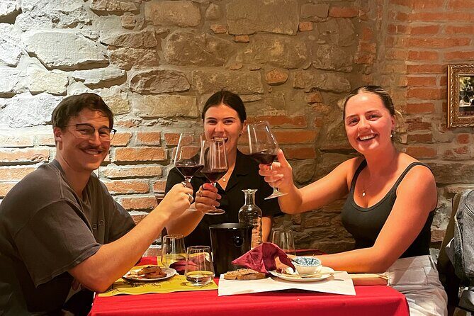 Florence Wine Tasting Experience with Three Types of Tuscan Wine - The Three Wines You Taste: From Vermentino/Vernaccia to Chianti Classico Riserva