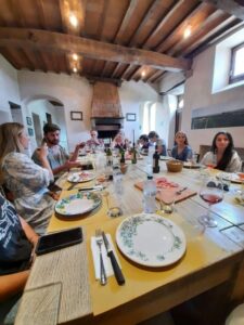 Florence Wine Tour with Traditional Lunch, Private Winery - Meeting in Florence and Getting Out of Town Without Stress