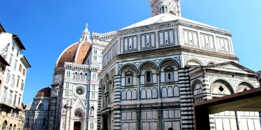 Florence: Wine Windows Walk with Wine Tasting and Appetizers - Food choices and allergies: what to do before you go