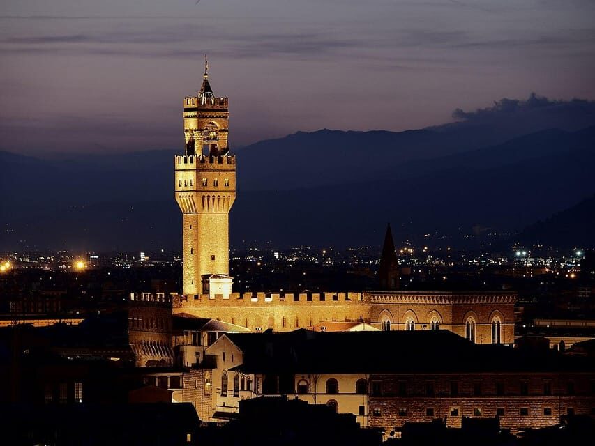 Florence:Palazzo Vecchio Skip-the-line Ticket & Audio Guide - Medici Power in Every Corner: Art, Legends, and Town Hall Meaning