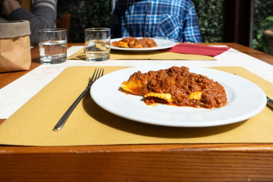 Florence’s Ultimate Food Tour: Full Tuscan Meal with a Local - The real point of this Florence food tour: eat your way through the city