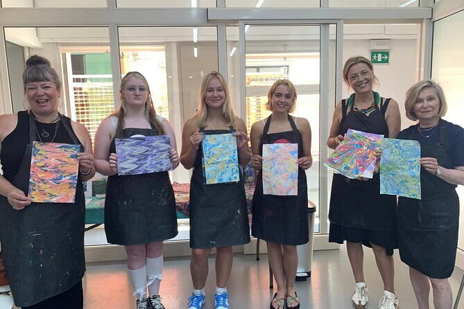 Florentine Paper Marbling an Artisan Tradition in Italy - Your setup in Florence: meeting point and studio details that matter