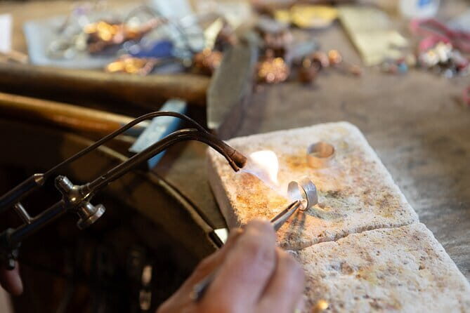 Forge your own wedding rings or friendship rings in Tuscany - Why a Tuscan ring-forging workshop feels different from shopping