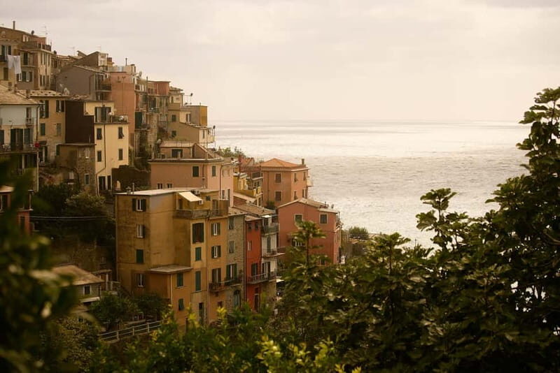 From Florence: Cinque Terre Day Trip with Local Guide - Time for a swim or just cooling off