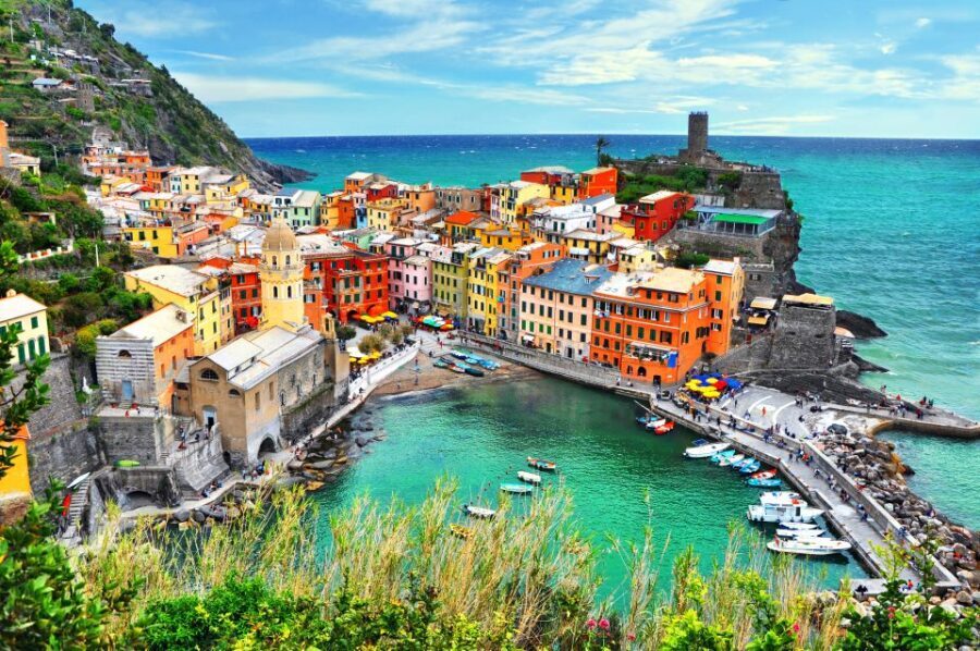 From Florence: Cinque Terre Small-Group Day Trip - Manarola: colorful houses, a viewpoint, and wine in hand