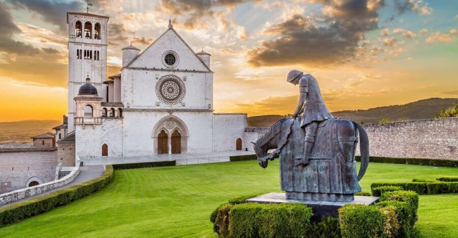 From Florence: Private Day Trip to Assisi and Cortona - Assisi’s UNESCO streets: walking a town where faith and art overlap