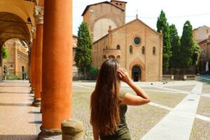 From Florence: Private One Day Tour to Bologna with typical lunch - The classic walking tour: from Neptune to Piazza Maggiore