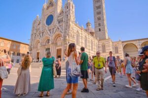From Florence: Private Pisa, Siena and San Gimignano Trip - Entering Siena: Cathedral hilltop views and Piazza del Campo time