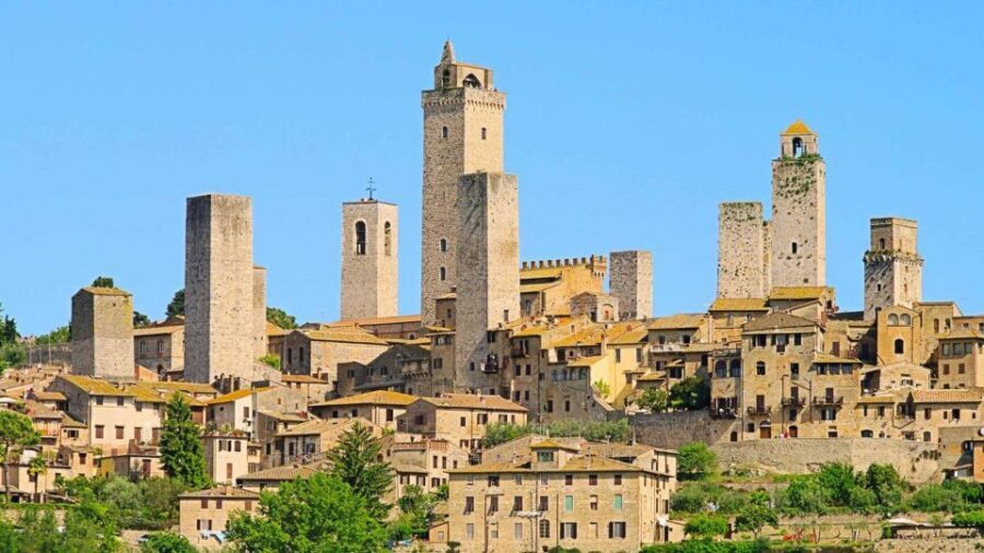 From Florence: PRIVATE Tour of San Gimignano and Volterra - Fortezza Medicea: power in stone