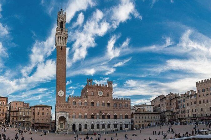 From Florence: Tour to Siena and San Gimignano by Minivan - San Gimignano free time: towers, cobbles, and Vernaccia potential