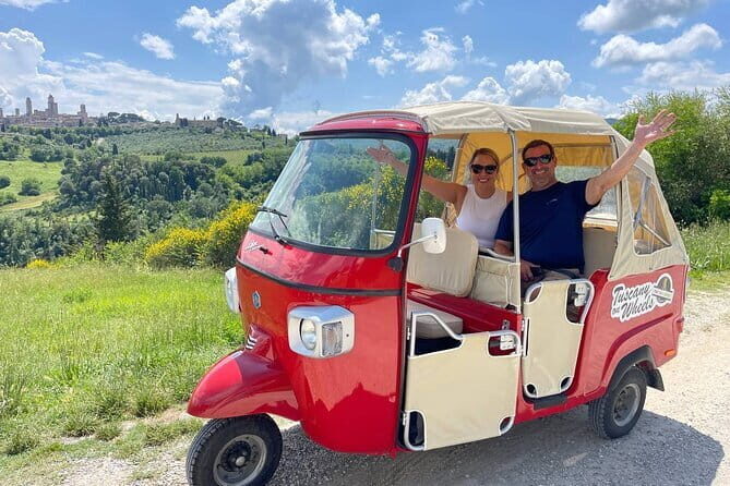 From Florence:Tuscany Tuk Tuk with Lunch, Wine & San Gimignano - Key things that make this tour worth your time