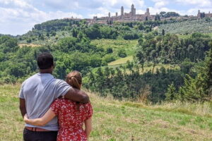 From Florence:Tuscany Tuk Tuk with Lunch, Wine & San Gimignano - Ulignano winery lunch: what you’ll eat and why it’s a highlight