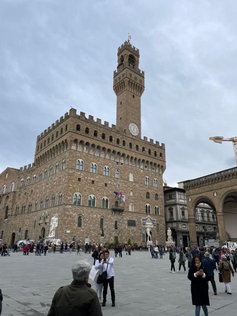 From Livorno: Guided Day Trip to Florence and Pisa by Bus - Bus to Pisa: UNESCO Square of Miracles in one concentrated stop
