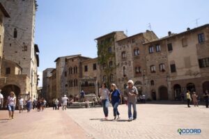 Full-Day Excursion to Siena, San Gimignano & Pisa - How the A/C Minivan and Driver Help the Whole Day