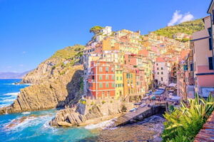 Full-Day Small-Group Cinque Terre Tour from Florence - The all-day transport rhythm: bus in, train between towns, boat when it runs